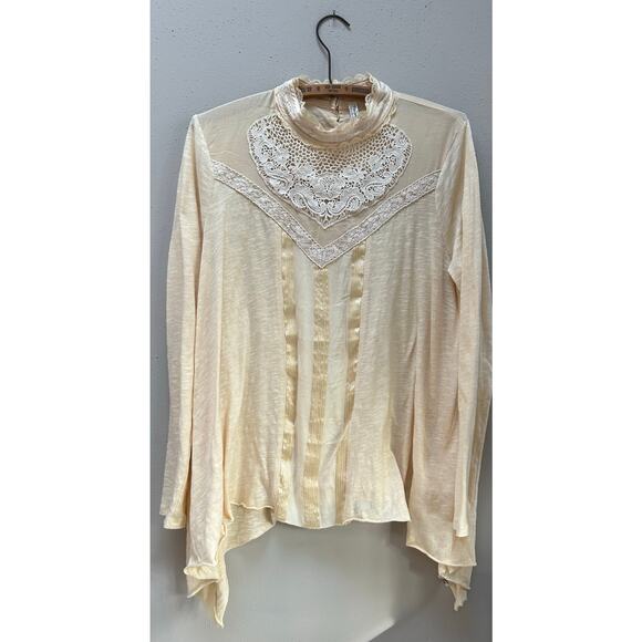 NWT! Free People Victorian Coquette Style Blouse in Cream Swing Hem Lace Sz L - Picture 8 of 13